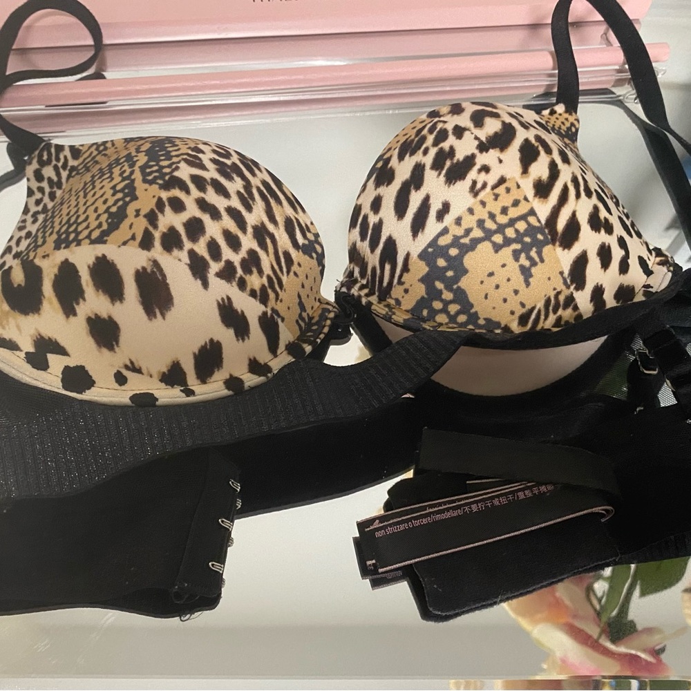Victoria Secret Push up bra